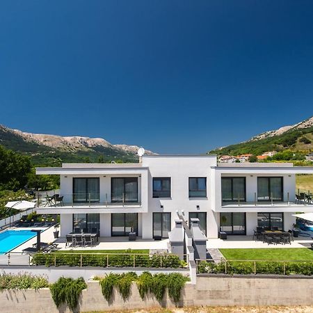Villa Supernus With Heated Pool 巴斯卡 外观 照片