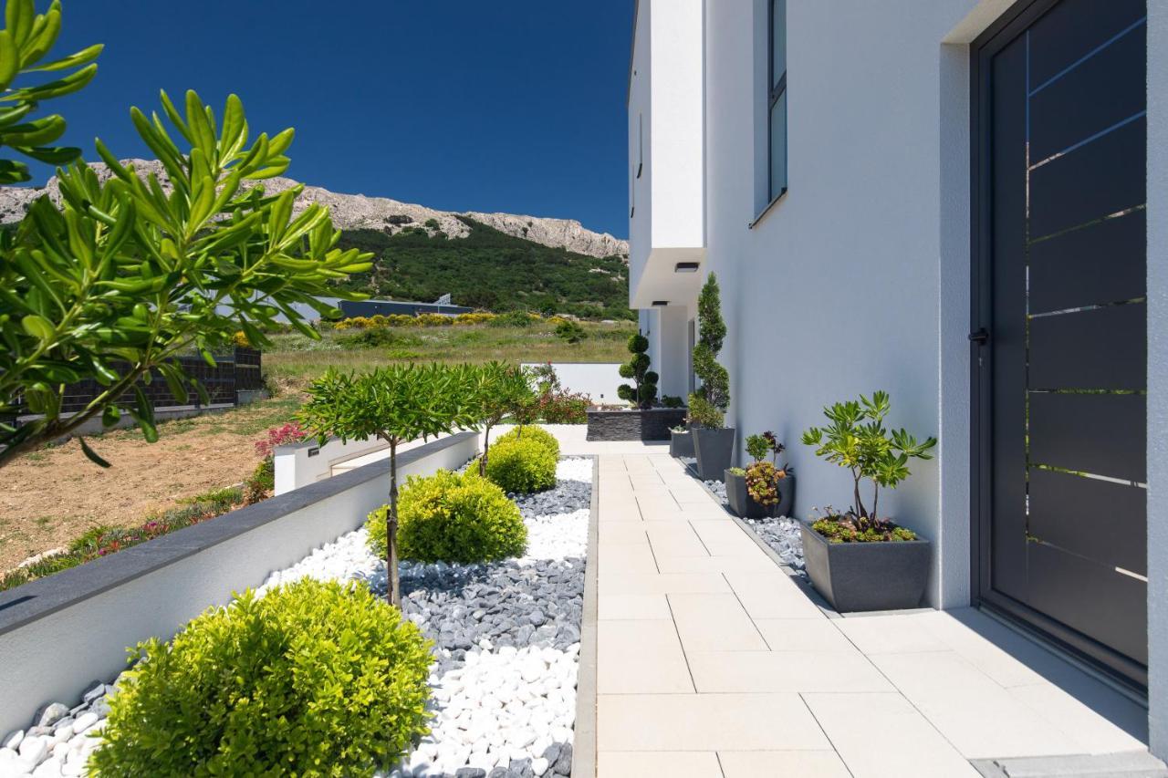 Villa Supernus With Heated Pool 巴斯卡 外观 照片